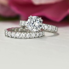 Plaqué or Blanc 2 CT Rond Solitaire Moissanite Fiançailles & Mariage Bague