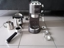Machine expresso DELONGHI Dedica EC795.GY Pack Barista