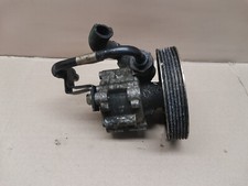 Pompe direction assistee  pour CITROEN C5 2L 2L2 HDI de  00 a  08 REF 9636086680