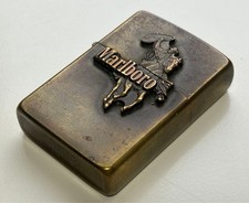 Briquet Marlboro Zippo