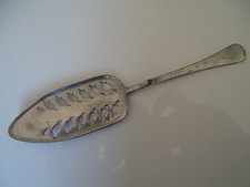 ANCIENNE CUILLERE A ABSINTHE