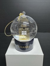 Boule à neige CHANEL