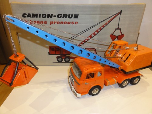 Joustra berliet camion grue - , camion-grue