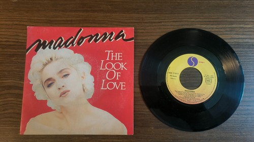 Disque tours vinyle 7 - 45,