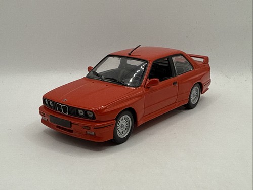 Bmw e30 rouge 43 - rouge, 1/43