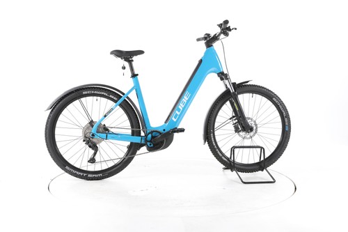 Cube reaction hybrid - hybrid, one