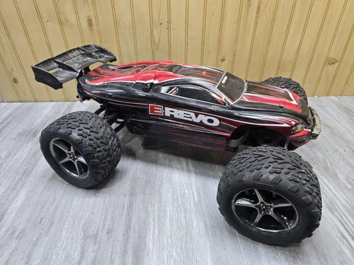 Traxxas revo vxl 0 - vxl, chassis
