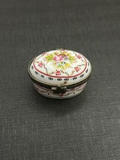 JOLIE ET ANCIENNE BOITE A