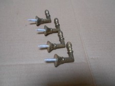 4 Crochets anciens en bronze