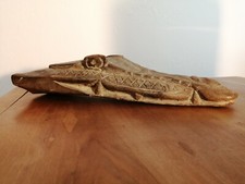 Ancienne proue de pirogue à