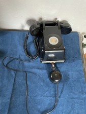 Ancien téléphone mural Bakélite noire 