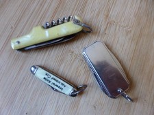 Lot anciens couteaux pliants