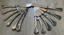 Belle Série de 12 couteaux