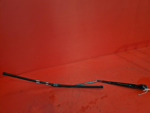 Renault scenic front left - scenic,