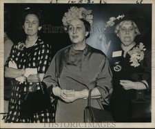 1960 Press Photo Mrs. Charles