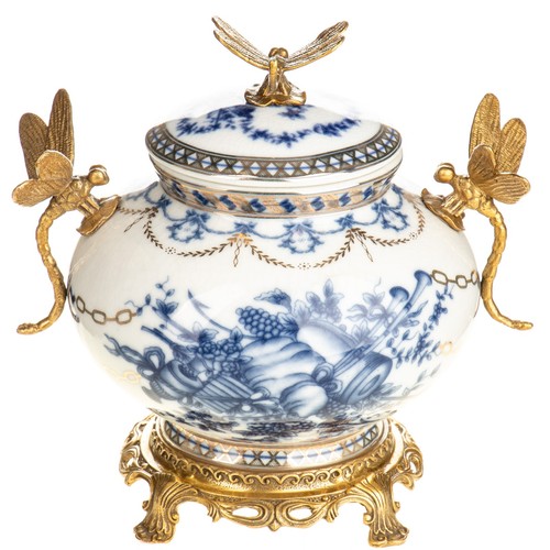 Boite porcelaine avec - en,