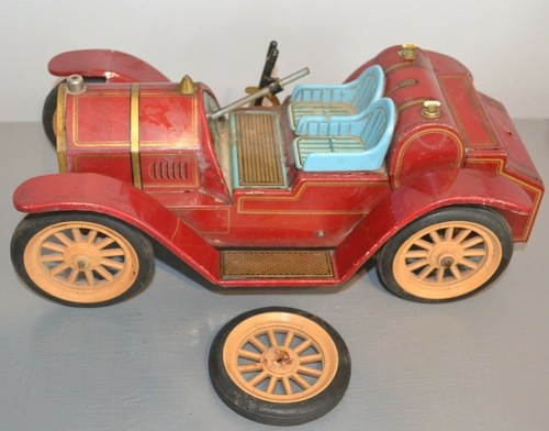 Voiture tôle trade mark - voiture,
