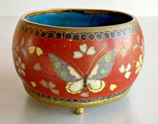 Ancienne petite coupe tripode en cloisonné Chine, hauteur 3 cm