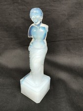 Statue de la VENUS DE MILO en verre opalescent Sabino France