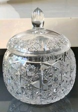 Bonbonnière/Drageoir forme boule en cristal de Bohème Motifs Étoiles/ 20 x 16 cm