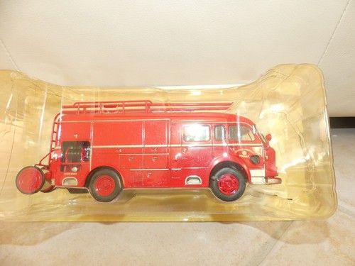 Camion pompiers 038 - pompiers, saviem