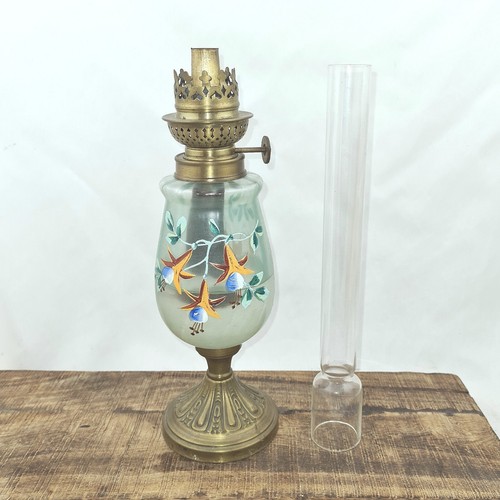Ancienne lampe pétrole - ancienne,