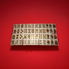 jeu de cartes B.P GRIMAUD PARIS  coins dorés