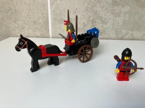 Lego 6022 moyen âge - lego,