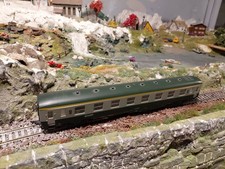 Lima Train Voiture Voyageurs HO