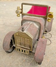 ancienne voiture tole tacot 