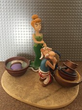 AGECANONIX FAIT LA VAISSELLE - FIGURINE ASTERIX PLASTOY EN RESINE