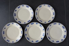 5 Assiettes à dessert en faïence de Badonviller Lunéville, petites fleurs bleues