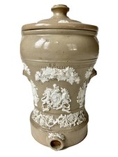 Fontaine en Grès Vinaigrier &