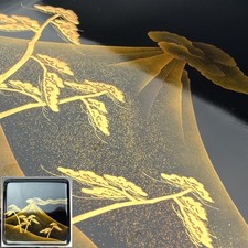 Plateau laqué traditionnel