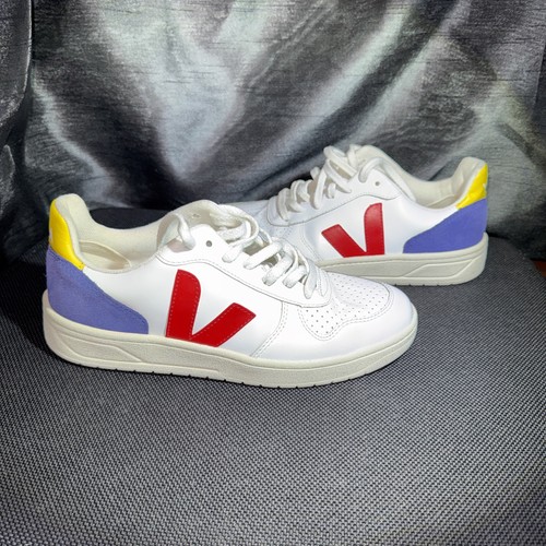 VEJA V-10 Leather -White Pekin