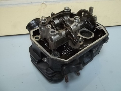 Culasse avant honda 650 ntv - honda,
