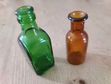 Lot de 2 Petits Flacons de