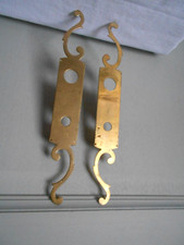 Paire Plaques de Propreté de Porte Elégantes en LAITON  29.5 cm H