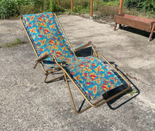 Transat chaises longue en bon état .