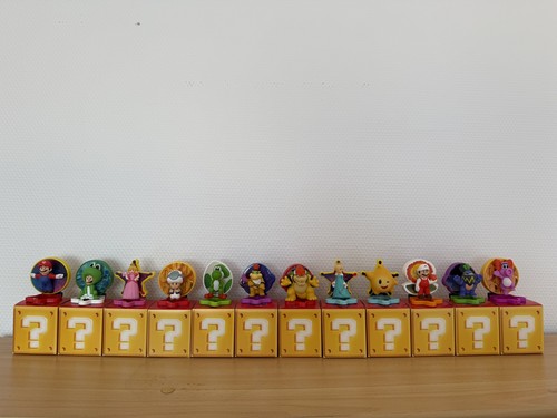 Collection figurines super - 12,