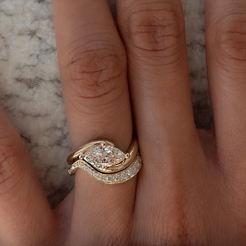Bague diamant marquise sertie