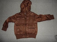 Taille 8 ans manteau à