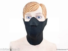 Tour de cou avec masque 