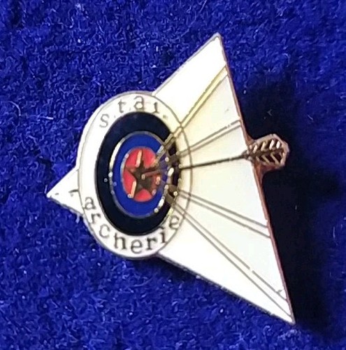 Rare pins tir - tir, l'arc