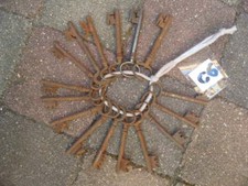 LOT C6 DE 16 CLÉ CLÉS CLEFS CLEF  RARES RARE ANCIENNES DE PORTE SERRURE 