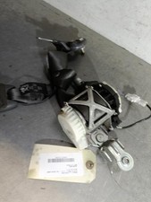 Ceinture avant droit RENAULT CLIO 3 PHASE 1 8200683926