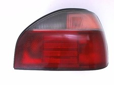 Feu arriere principal droit