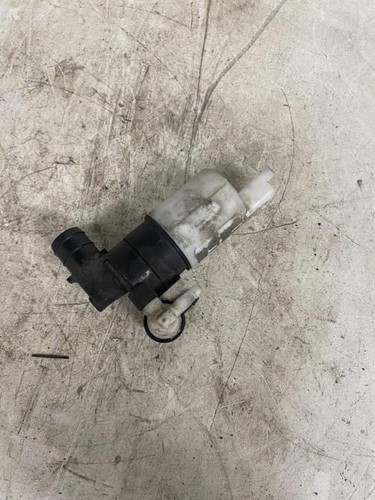 Pompe lave glace avant peugeot - pompe,