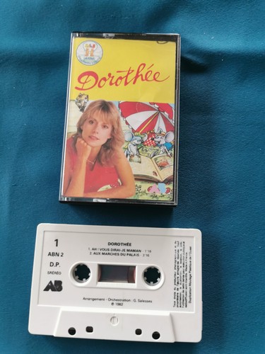 Dorothée cassette audio k7 - ,