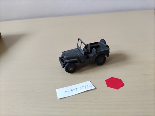 Dinky toys jeep - toys,,